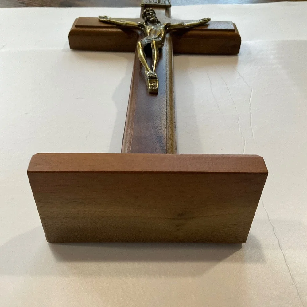 Vintage Wooden Standing Wall Crucifix Brass Corpus INRI Altar Desk Cross 11